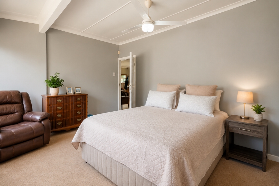 5 Bedroom Property for Sale in Winston Park KwaZulu-Natal