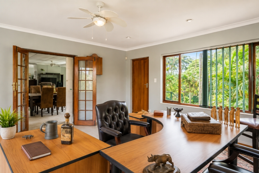 5 Bedroom Property for Sale in Winston Park KwaZulu-Natal