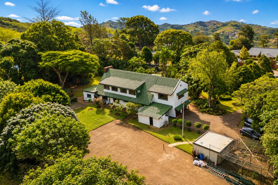 5 Bedroom Property for Sale in Winston Park KwaZulu-Natal