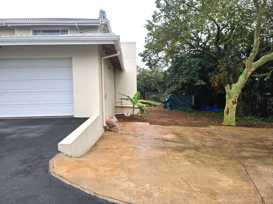 To Let 4 Bedroom Property for Rent in Durban North KwaZulu-Natal