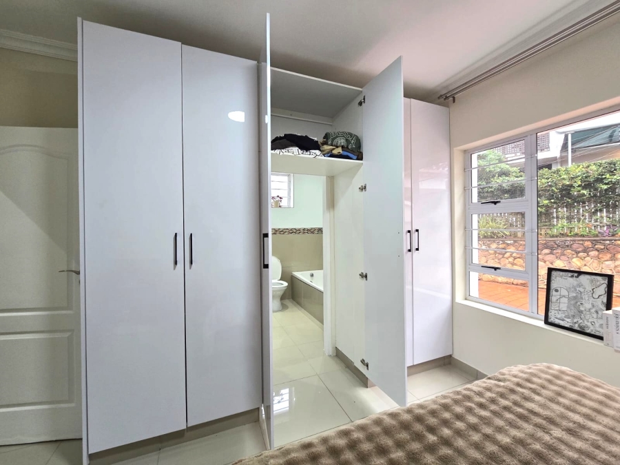To Let 4 Bedroom Property for Rent in Durban North KwaZulu-Natal