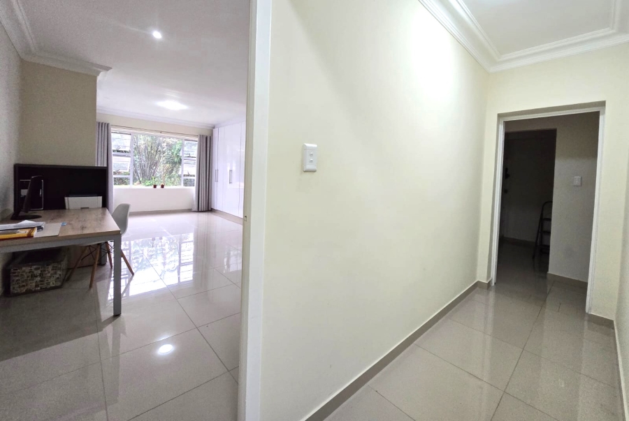 To Let 4 Bedroom Property for Rent in Durban North KwaZulu-Natal