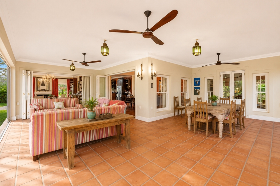 4 Bedroom Property for Sale in Kloof KwaZulu-Natal