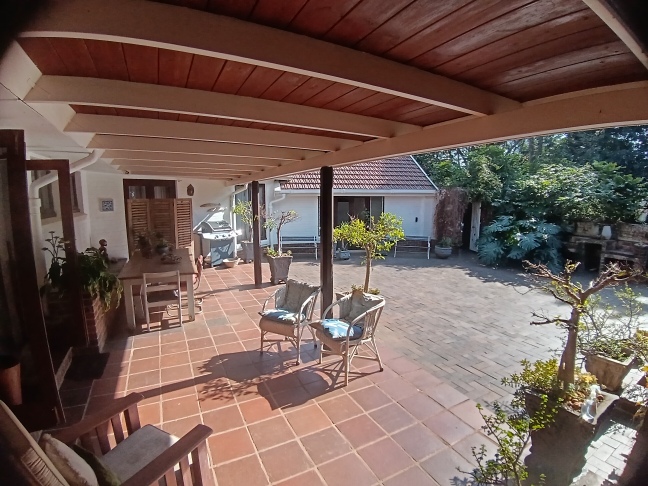 5 Bedroom Property for Sale in Athlone KwaZulu-Natal