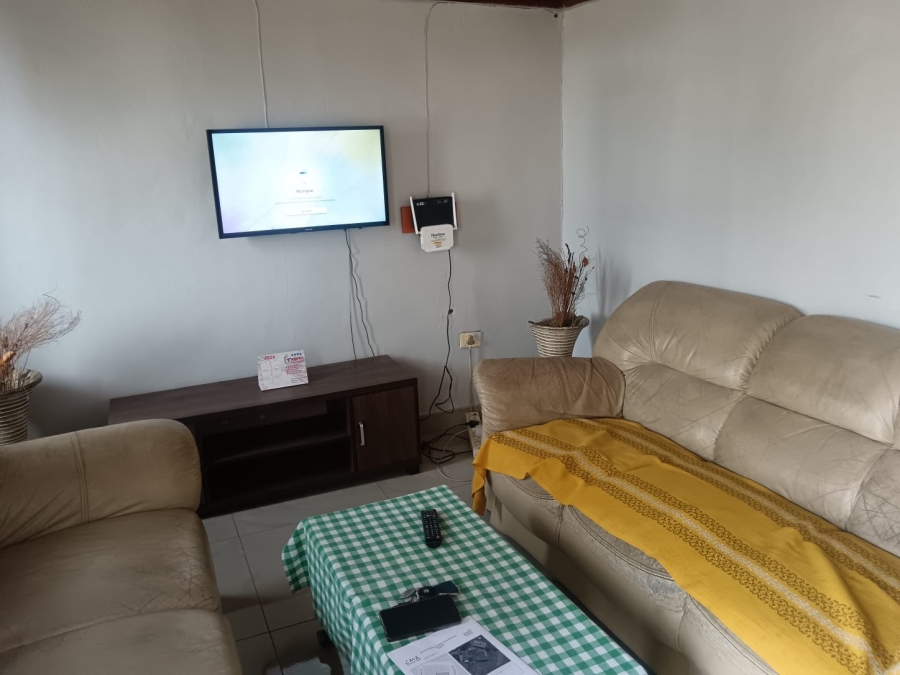 2 Bedroom Property for Sale in Ntuzuma KwaZulu-Natal