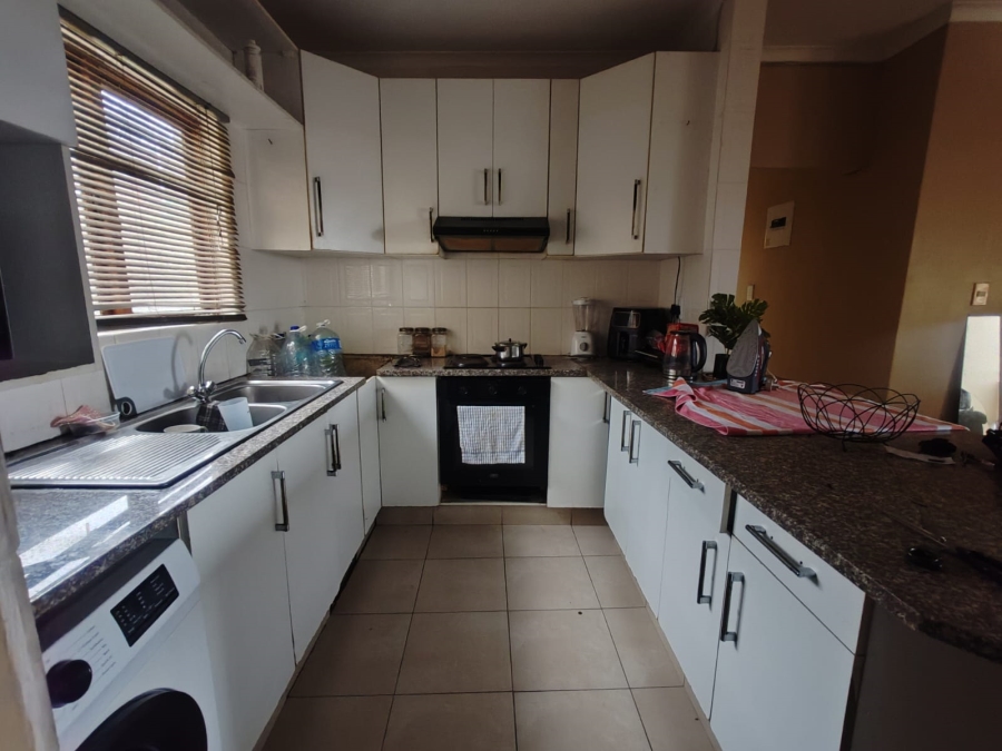 To Let 3 Bedroom Property for Rent in Southgate KwaZulu-Natal