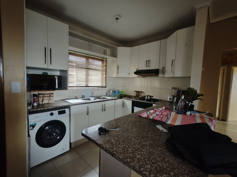To Let 3 Bedroom Property for Rent in Southgate KwaZulu-Natal
