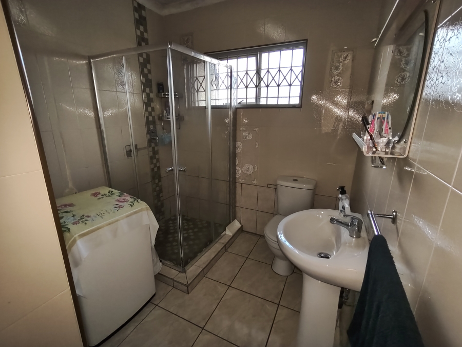 4 Bedroom Property for Sale in Farningham Ridge KwaZulu-Natal