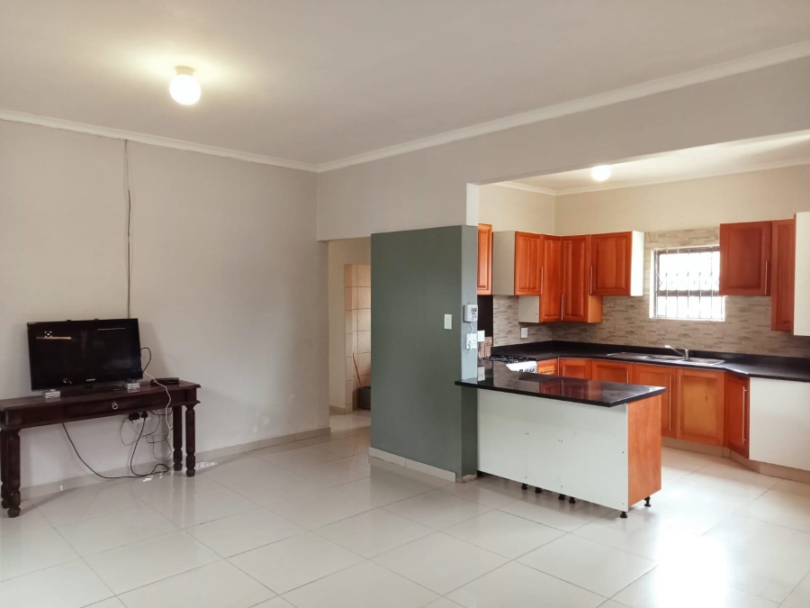 To Let 4 Bedroom Property for Rent in Scottsville KwaZulu-Natal
