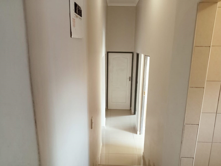 To Let 4 Bedroom Property for Rent in Scottsville KwaZulu-Natal