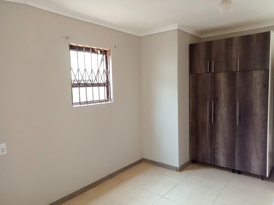 To Let 4 Bedroom Property for Rent in Scottsville KwaZulu-Natal