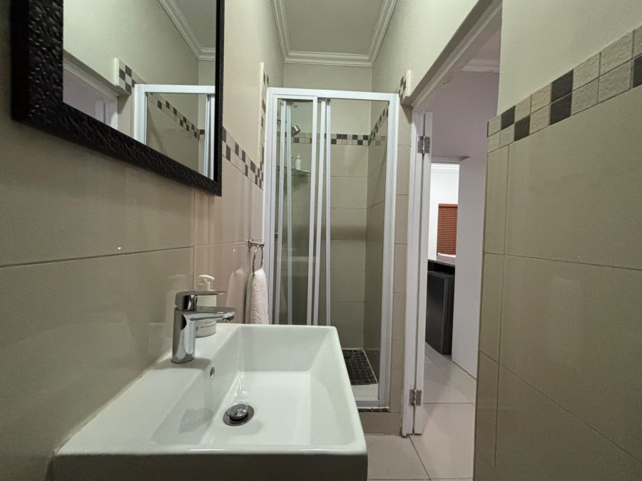 1 Bedroom Property for Sale in Umhlanga Ridge KwaZulu-Natal