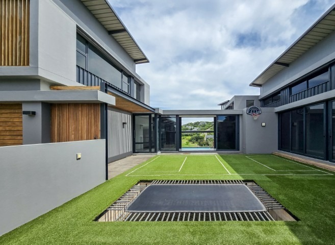 6 Bedroom Property for Sale in Simbithi Eco Estate KwaZulu-Natal