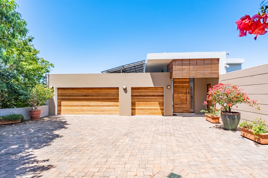 6 Bedroom Property for Sale in Deepdene KwaZulu-Natal