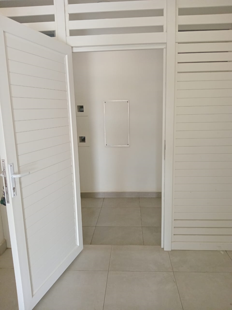 2 Bedroom Property for Sale in Umhlanga KwaZulu-Natal
