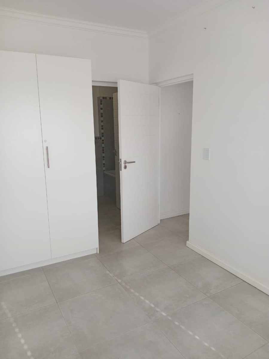 2 Bedroom Property for Sale in Umhlanga KwaZulu-Natal