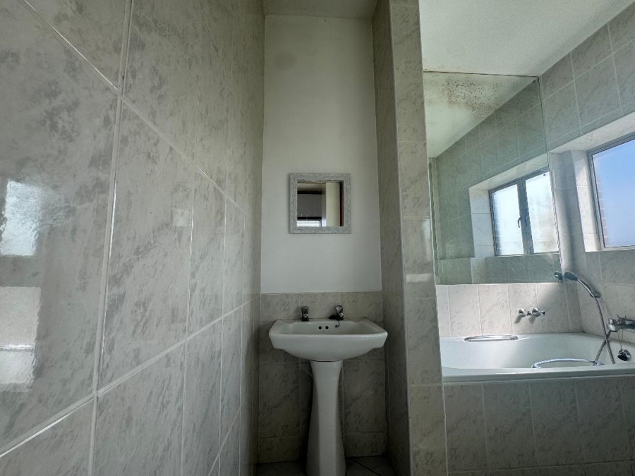 3 Bedroom Property for Sale in Prospect Hall KwaZulu-Natal