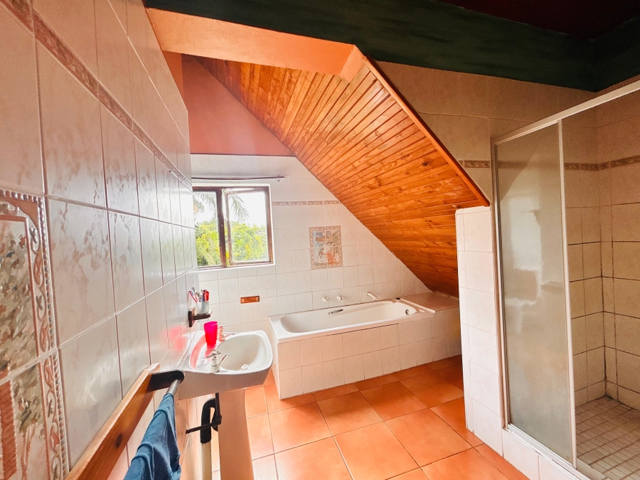 11 Bedroom Property for Sale in Meer En See KwaZulu-Natal