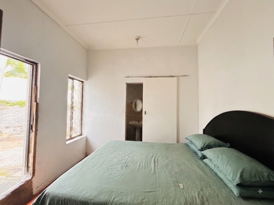 11 Bedroom Property for Sale in Meer En See KwaZulu-Natal