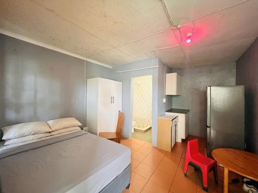11 Bedroom Property for Sale in Meer En See KwaZulu-Natal