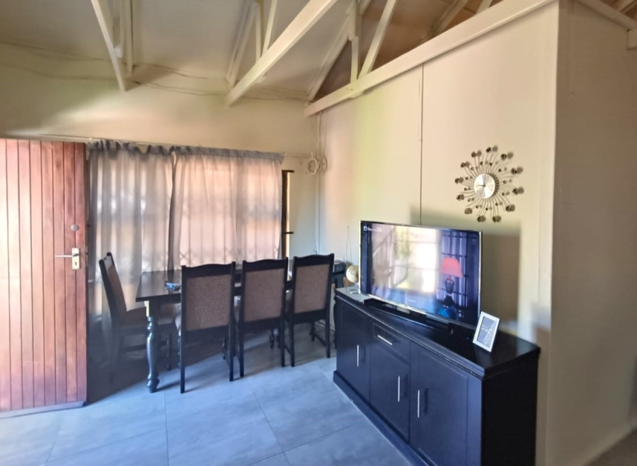 To Let 2 Bedroom Property for Rent in Arboretum KwaZulu-Natal