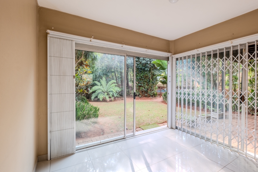2 Bedroom Property for Sale in Sunningdale KwaZulu-Natal