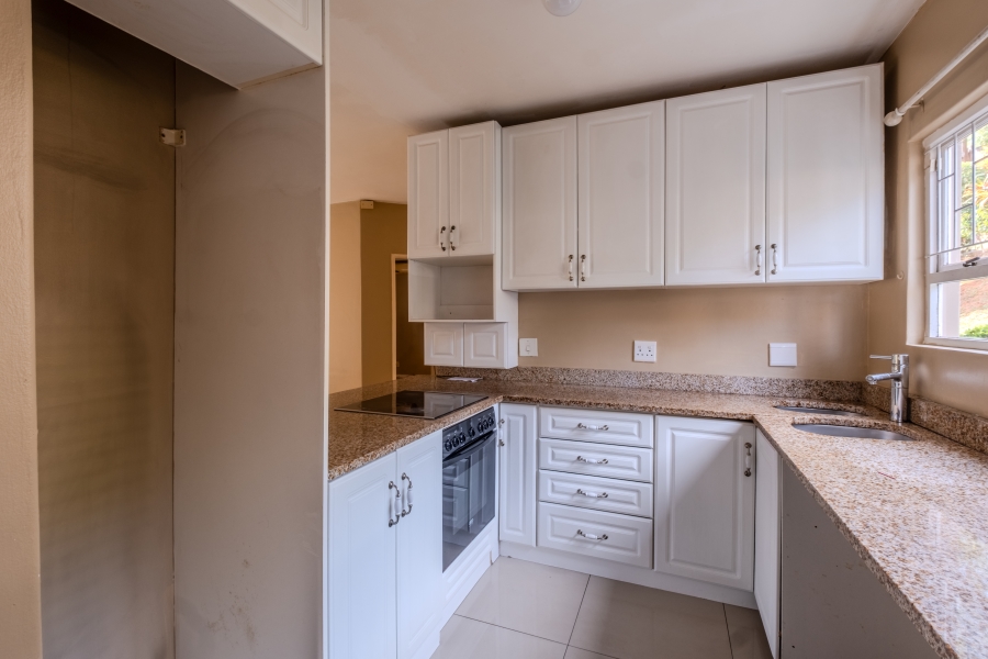 2 Bedroom Property for Sale in Sunningdale KwaZulu-Natal