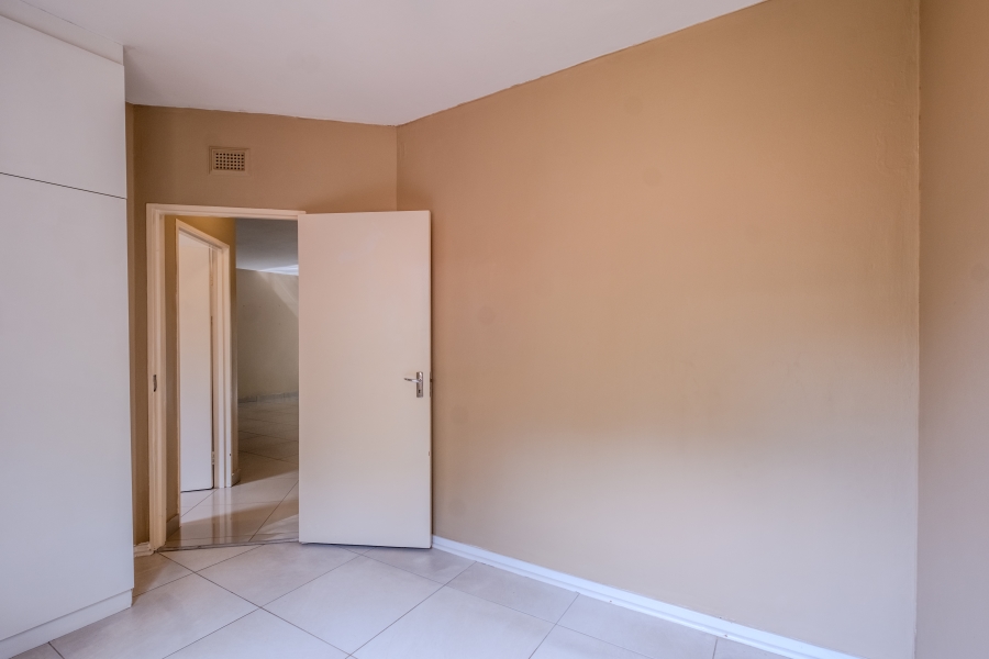 2 Bedroom Property for Sale in Sunningdale KwaZulu-Natal