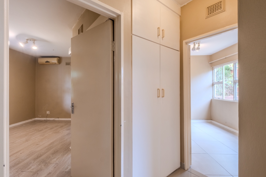 2 Bedroom Property for Sale in Sunningdale KwaZulu-Natal
