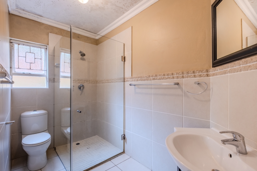 2 Bedroom Property for Sale in Sunningdale KwaZulu-Natal