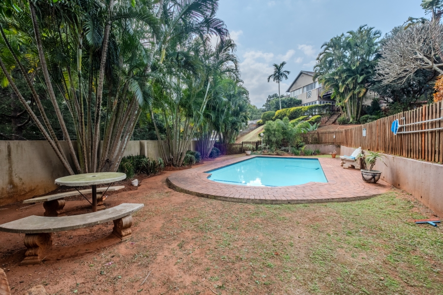 2 Bedroom Property for Sale in Sunningdale KwaZulu-Natal
