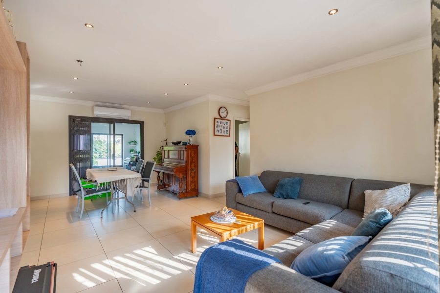 4 Bedroom Property for Sale in Bellair KwaZulu-Natal