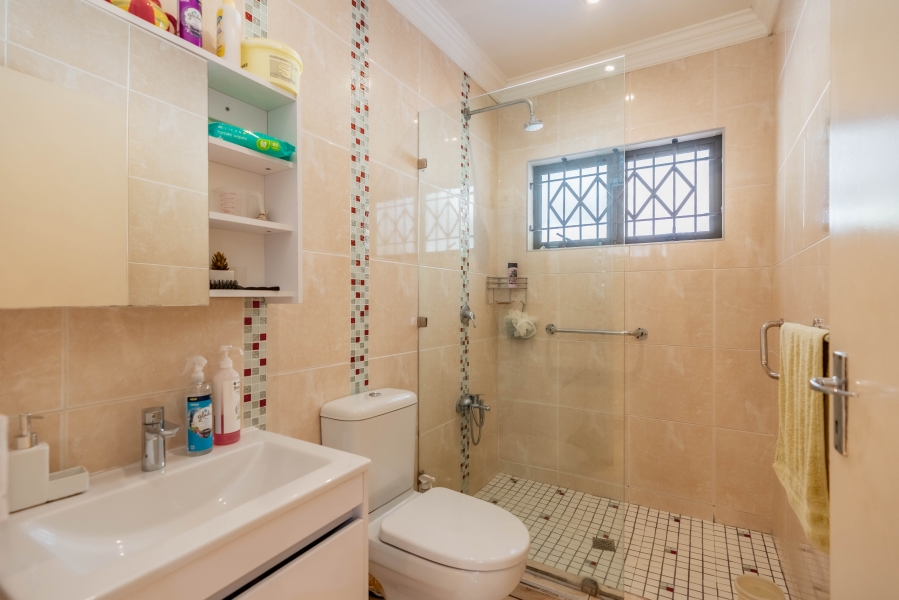 4 Bedroom Property for Sale in Bellair KwaZulu-Natal