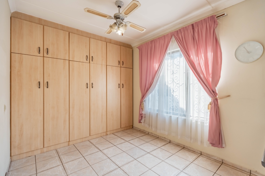 4 Bedroom Property for Sale in Bellair KwaZulu-Natal
