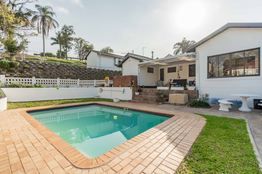 4 Bedroom Property for Sale in Bellair KwaZulu-Natal