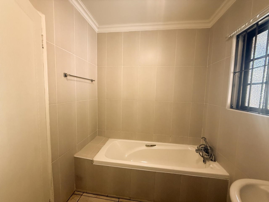 3 Bedroom Property for Sale in Montrose KwaZulu-Natal