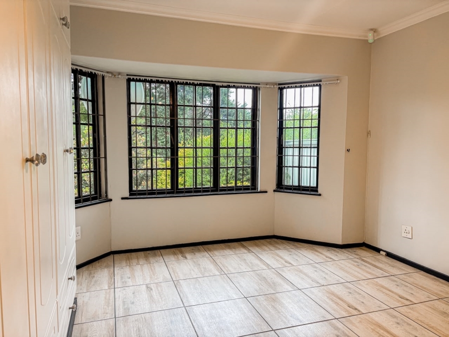 3 Bedroom Property for Sale in Montrose KwaZulu-Natal