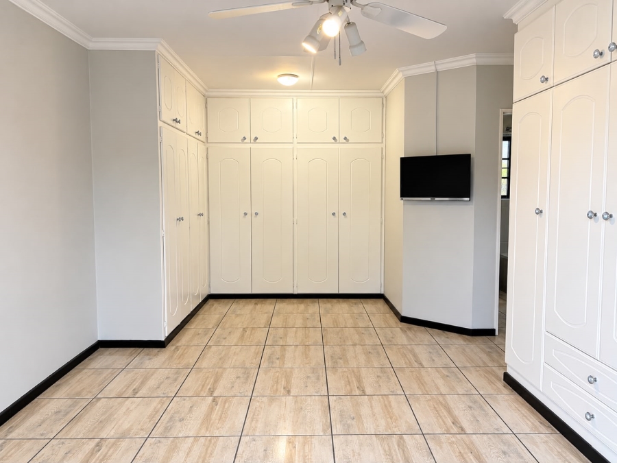 3 Bedroom Property for Sale in Montrose KwaZulu-Natal