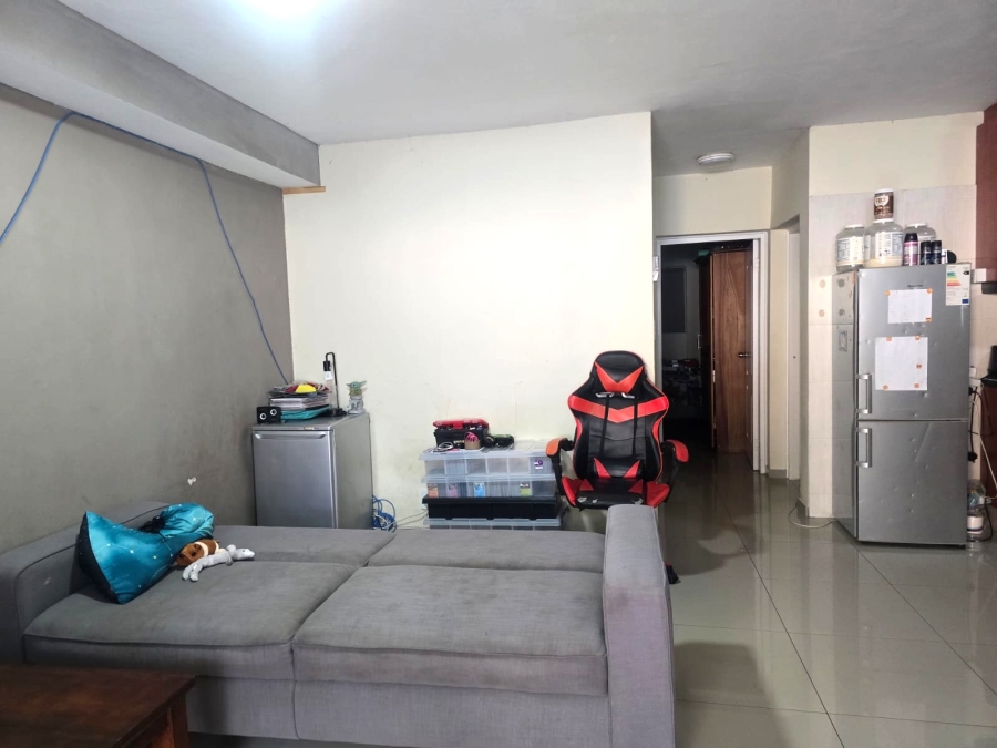 To Let 2 Bedroom Property for Rent in Somerset Park KwaZulu-Natal