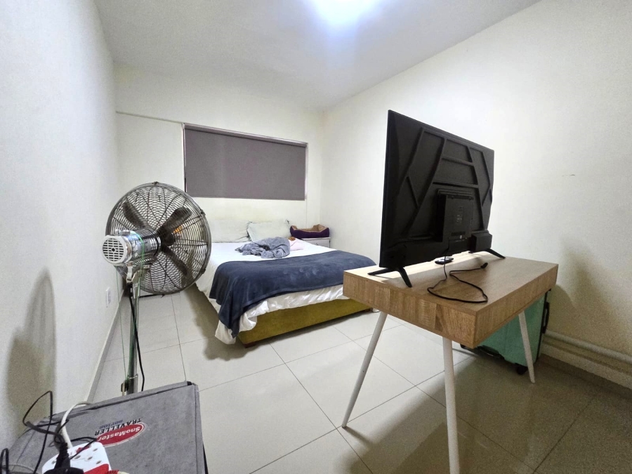 To Let 2 Bedroom Property for Rent in Somerset Park KwaZulu-Natal