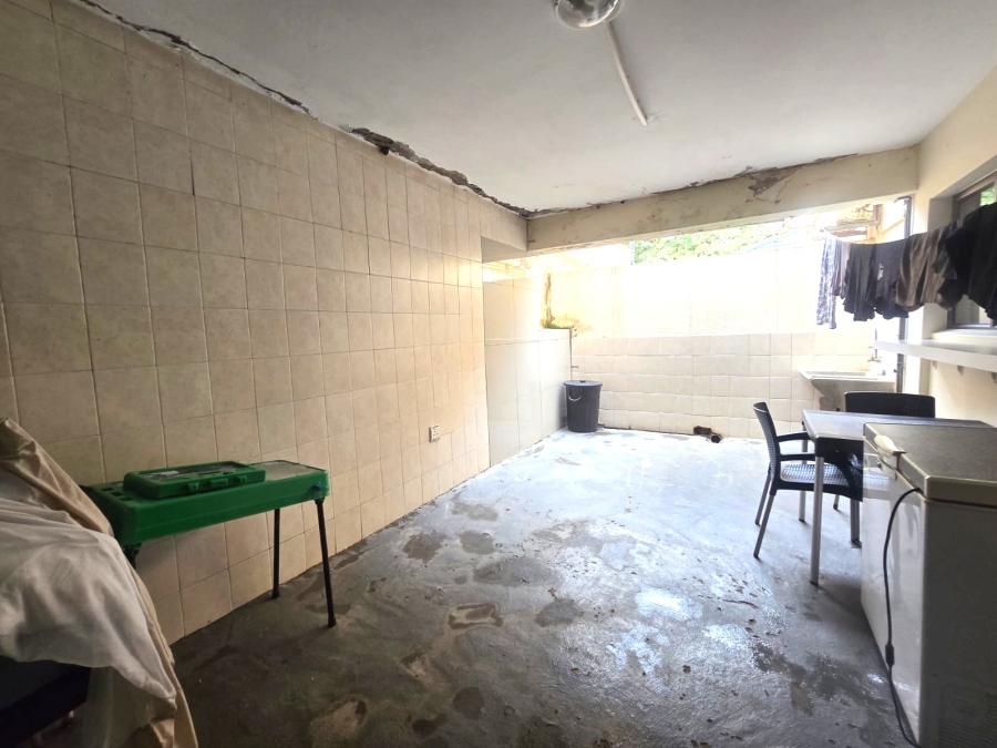 To Let 2 Bedroom Property for Rent in Somerset Park KwaZulu-Natal