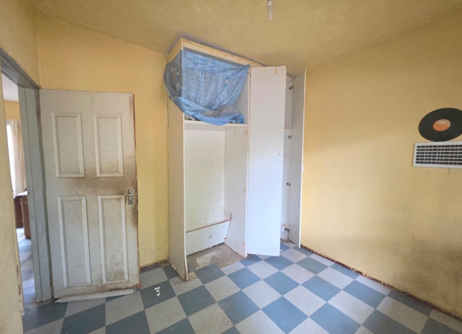 2 Bedroom Property for Sale in Empangeni Central KwaZulu-Natal