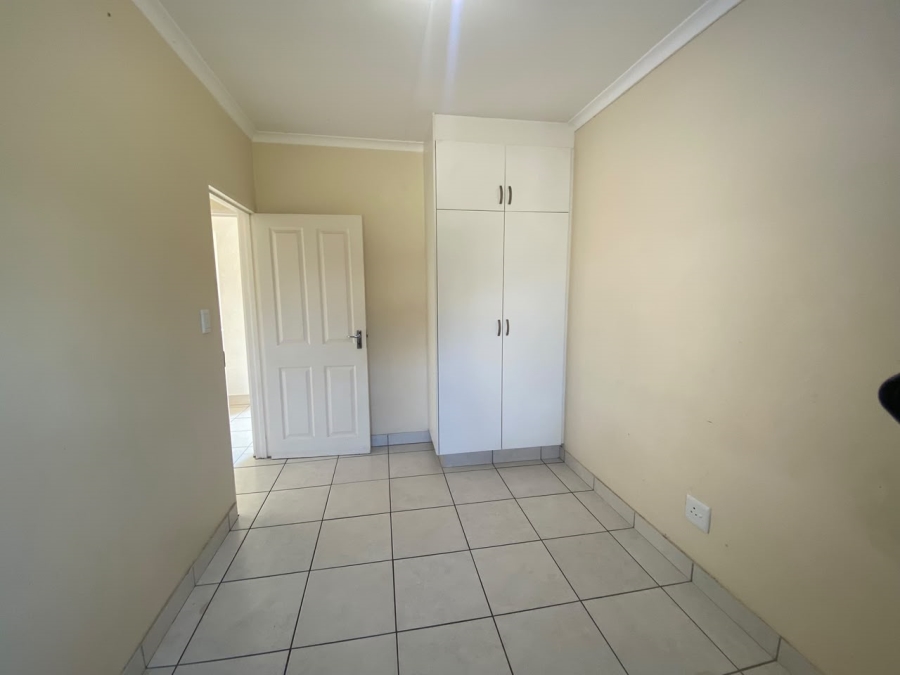 To Let 2 Bedroom Property for Rent in Sea View KwaZulu-Natal