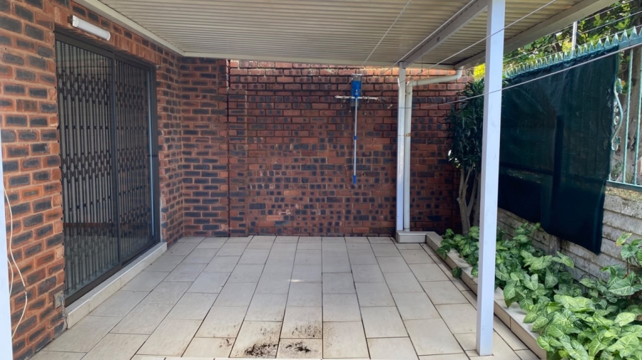 To Let 3 Bedroom Property for Rent in Glenwood KwaZulu-Natal