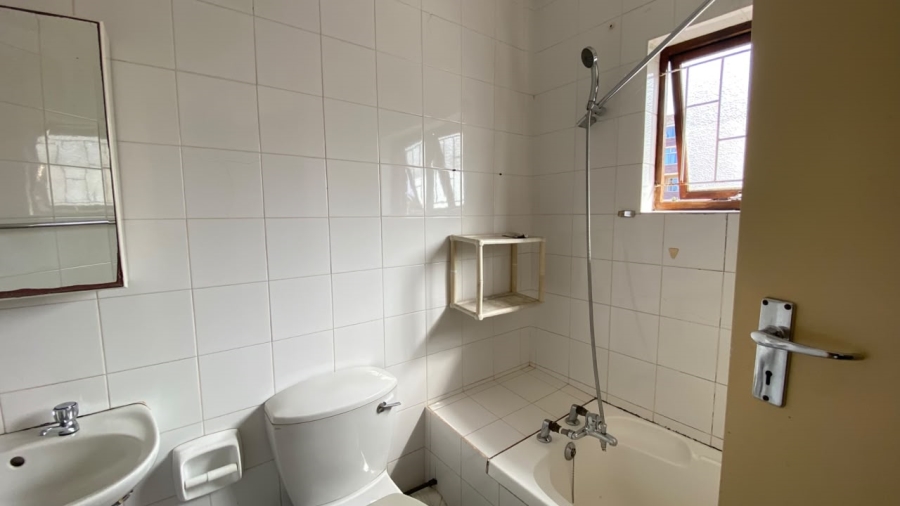 To Let 3 Bedroom Property for Rent in Glenwood KwaZulu-Natal