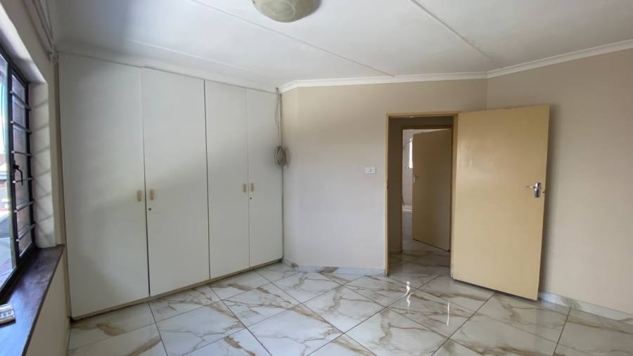 To Let 3 Bedroom Property for Rent in Glenwood KwaZulu-Natal