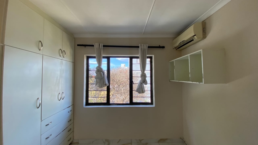 To Let 3 Bedroom Property for Rent in Glenwood KwaZulu-Natal