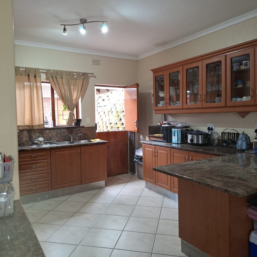 To Let 3 Bedroom Property for Rent in Westville Central KwaZulu-Natal
