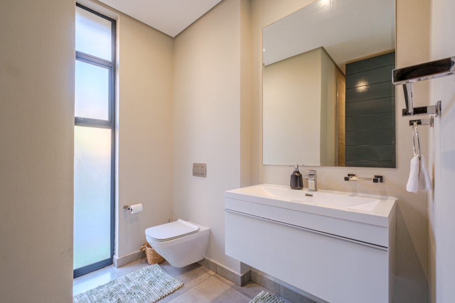 4 Bedroom Property for Sale in Shakas Rock KwaZulu-Natal