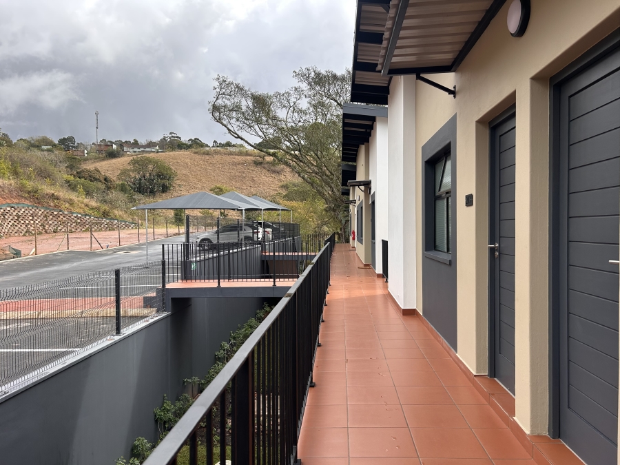 To Let 1 Bedroom Property for Rent in Waterfall KwaZulu-Natal
